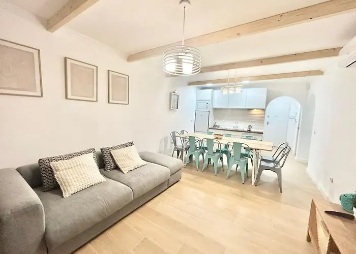 Home, Tulipan Orihuela Costa